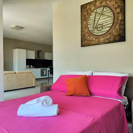 アパート Stunning Seafront With Marina And Valletta Views In Malta グジラ