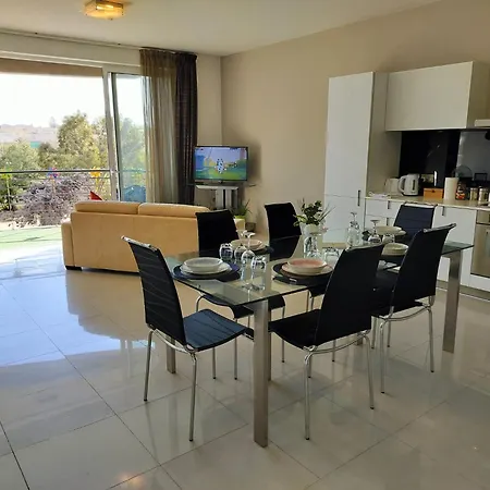 Stunning Seafront With Marina And Valletta Views In Malta Apartment *