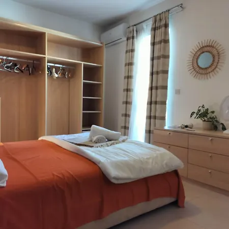 Apartment Stunning Seafront With Marina And Valletta Views In Malta